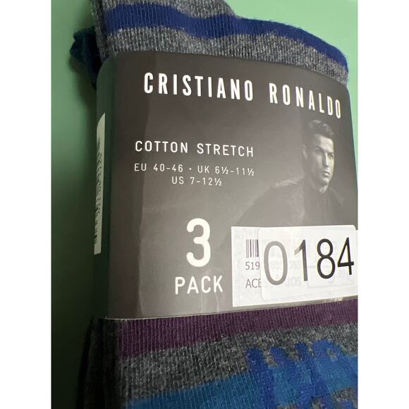 Cristiano Ronaldo Mens Crew Socks 3 Pack Multicolor Stripe Size 7-12.5 - Picture 2 of 4
